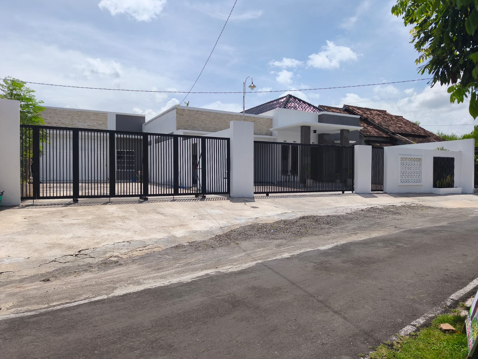 PT Mahardika Jaya Creation perusahaan impor barang industri terpercaya